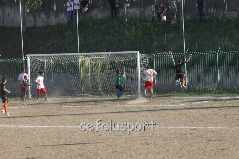 121006 sport 226_tn.jpg